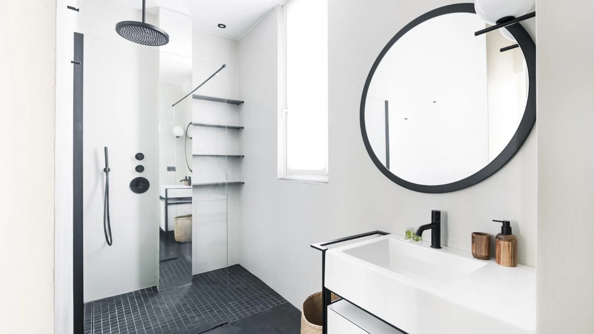 מילאנו Easylife - Appartamento Con Terrazzo Vicino Duomo