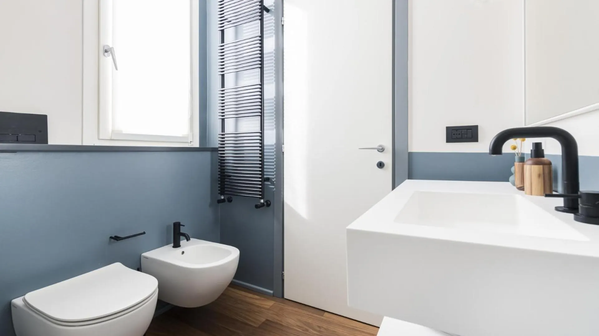 מילאנו Easylife - Appartamento Con Terrazzo Vicino Duomo 0*,